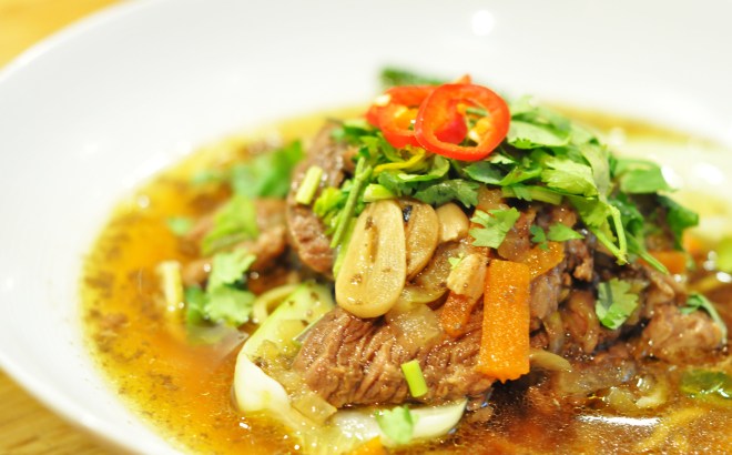 storfe høyrygg asiatisk - pho_ferdig3