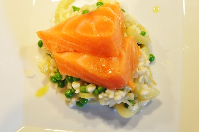 sitron, fennikel og erterisotto med sous vide laks_ferdig (2)